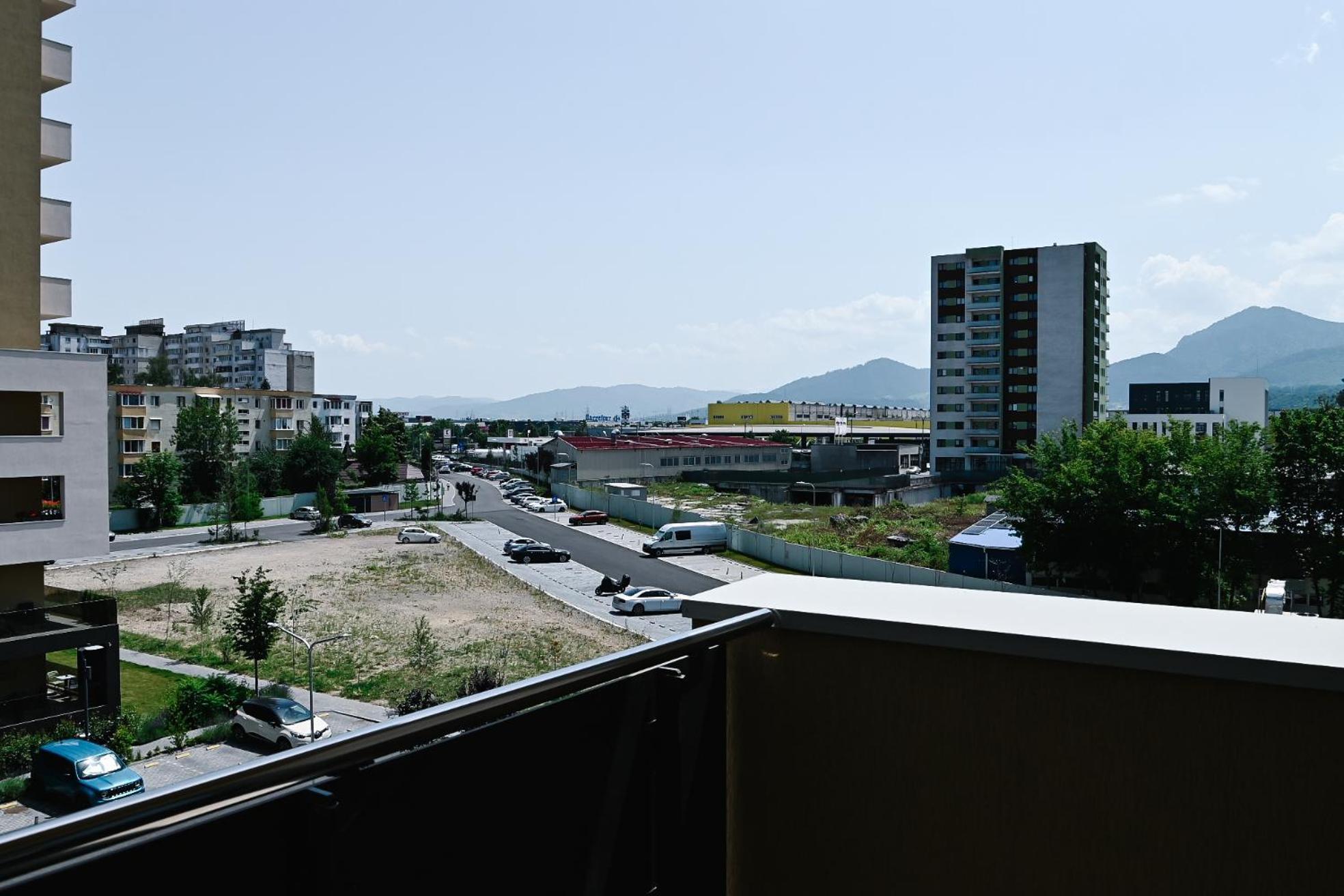 Urban Plaza - Aparthotel Braşov Dış mekan fotoğraf